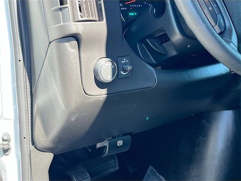 Used 2024 Chevrolet Express 2500 w/ Driver Convenience Package image 10