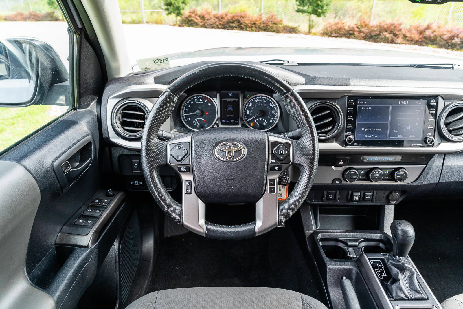 Used 2021 Toyota Tacoma SR5 RWD image 22