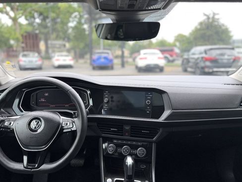 Used 2020 Volkswagen Jetta SEL FWD image 11
