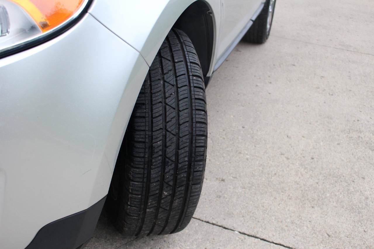 Used 2013 Ford Edge SEL AWD/4WD image 44
