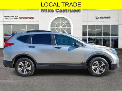 Used 2018 Honda CR-V LX image 3