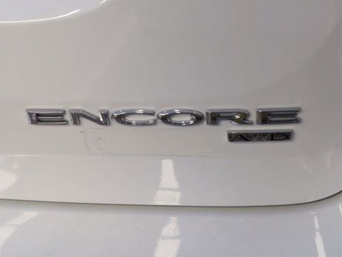 Certified 2022 Buick Encore Preferred image 29