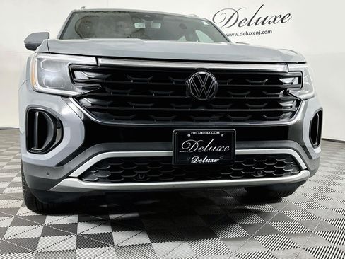 Used 2025 Volkswagen Atlas Cross Sport SE w/ Panoramic Sunroof Package AWD/4WD image 30