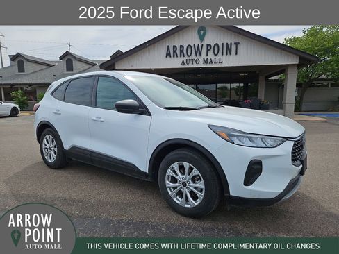 Used 2025 Ford Escape Active FWD image 1