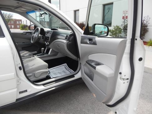 Used 2012 Subaru Forester 2.5X Limited image 36
