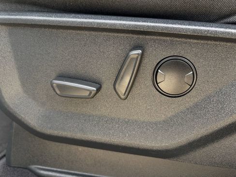 Used 2023 Ford F150 XLT w/ Equipment Group 302A High image 29