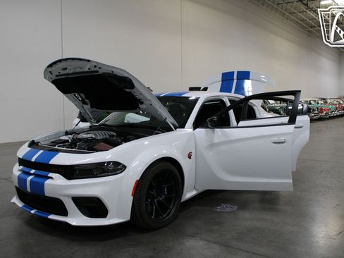 Used 2023 Dodge Charger SRT Hellcat RWD image 38