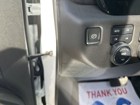 Used 2024 Chevrolet Silverado 1500 LTZ w/ Z71 Off-Road Package image 10