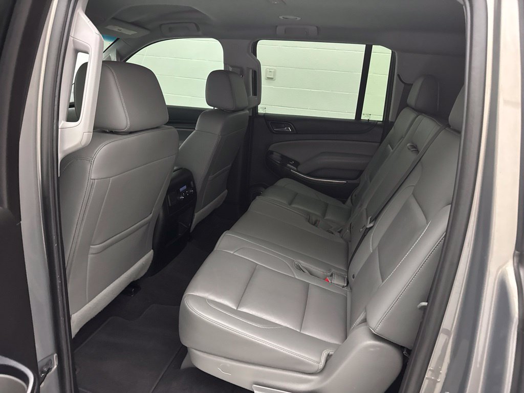 Used 2019 Chevrolet Suburban LT w/ LT Signature Package AWD/4WD image 47