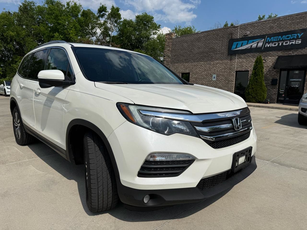 Used 2018 Honda Pilot EX-L image 3
