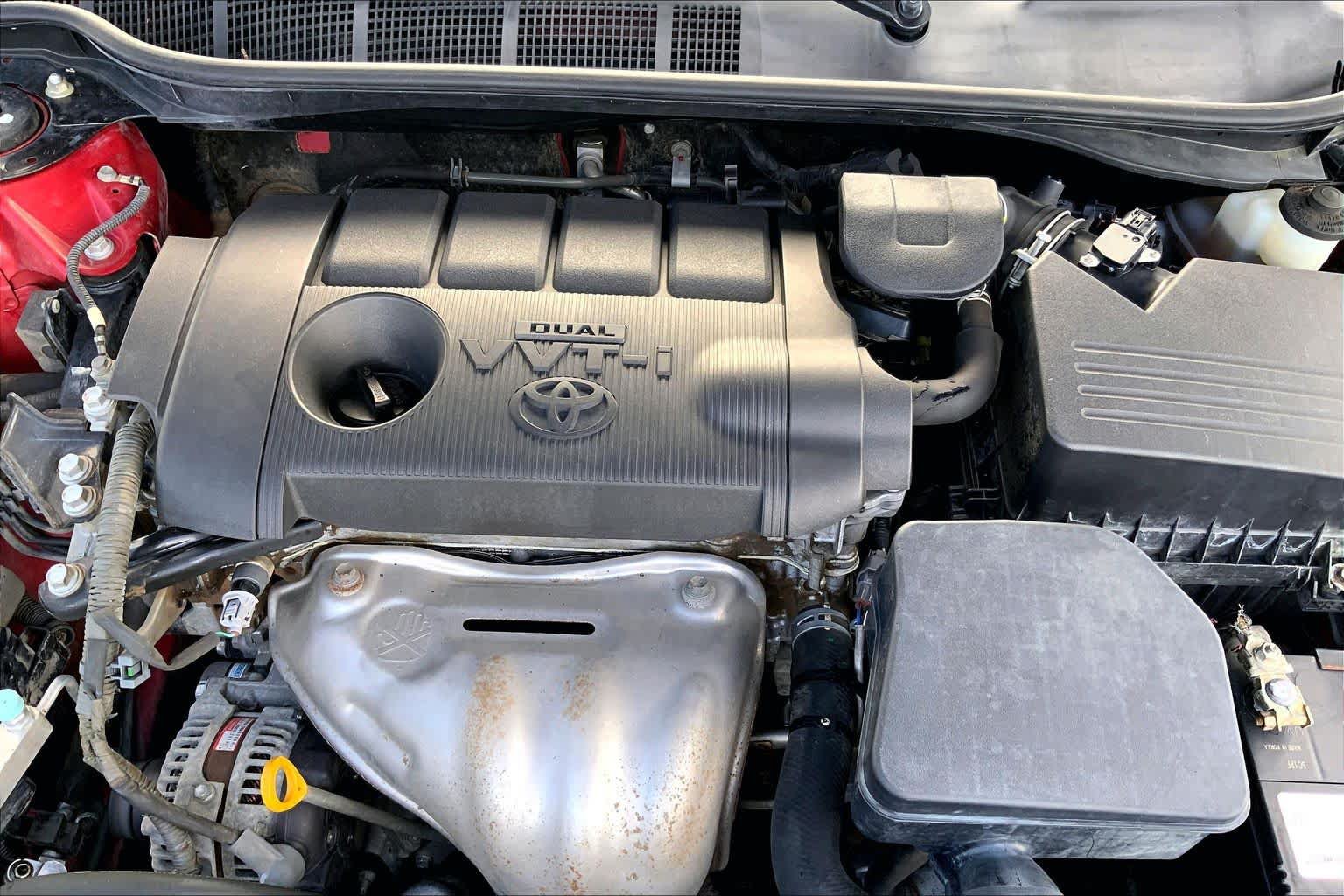 Used 2010 Toyota Camry LE FWD image 26
