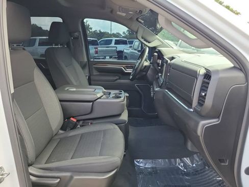 Certified 2025 Chevrolet Silverado 2500 LT w/ Convenience Package AWD/4WD image 28