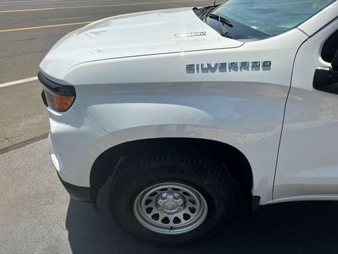 Used 2025 Chevrolet Silverado 1500 W/T w/ WT Value Package AWD/4WD image 76