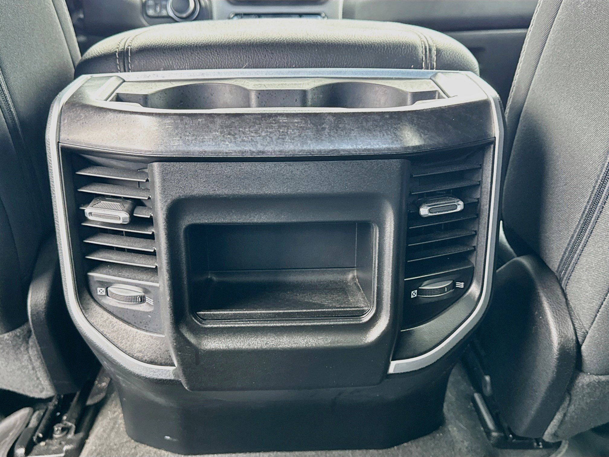 Used 2023 RAM 1500 Big Horn AWD/4WD image 16