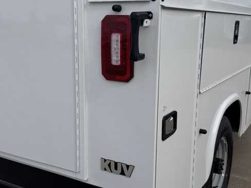 New 2026 Ford E-350 and Econoline 350 Super Duty w/ Power Equipment Group image 12