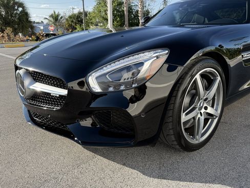 Used 2017 Mercedes-Benz AMG GT image 31