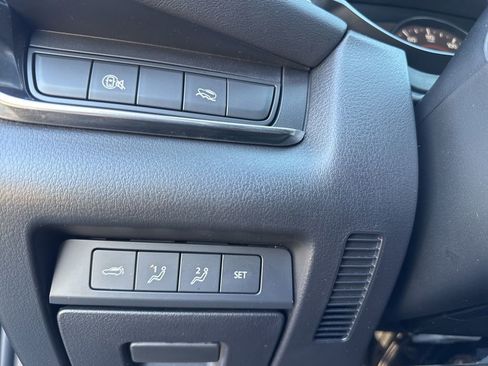 Used 2024 MAZDA CX-30 AWD 2.5 S w/ Premium Package image 14