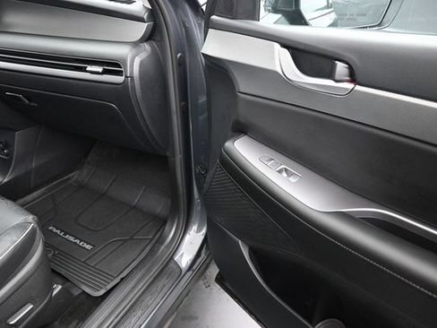 Used 2025 Hyundai Palisade SEL FWD image 20