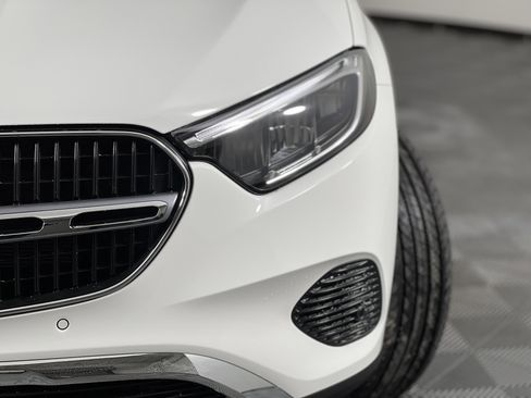New 2026 Mercedes-Benz GLC 300 4MATIC image 7