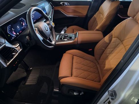 New 2026 BMW X5 sDrive40i w/ Climate Comfort Package RWD image 7