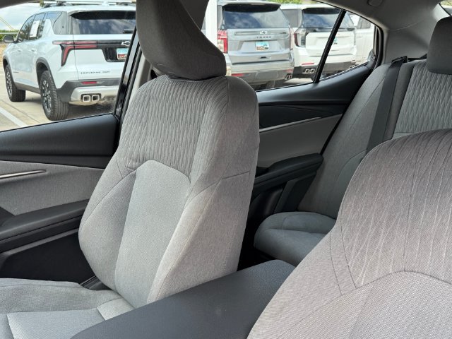 Used 2026 Toyota Camry LE w/ Convenience Package FWD image 14