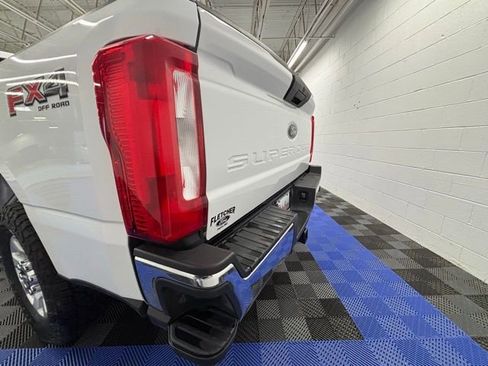 Used 2024 Ford F250 XLT w/ FX4 Off-Road Package image 8