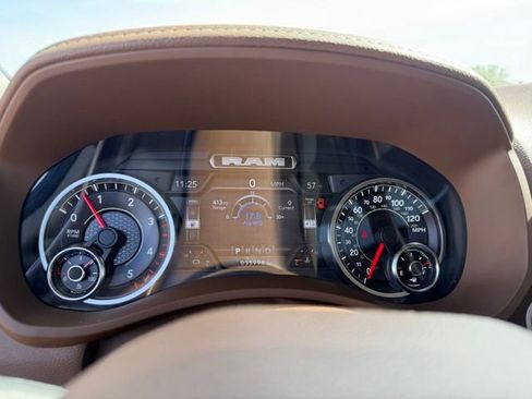 Used 2023 RAM 2500 Laramie image 15