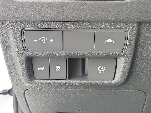 Used 2023 Hyundai Sonata Limited FWD image 32