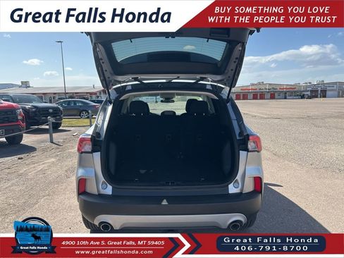 Used 2021 Ford Escape SE w/ Cold Weather Package AWD/4WD image 8