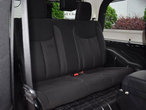 Used 2013 Jeep Wrangler Sahara AWD/4WD image 20