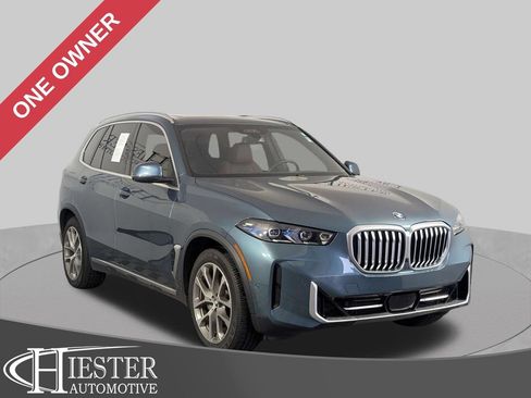 Used 2024 BMW X5 xDrive40i w/ Premium Package AWD/4WD image 1