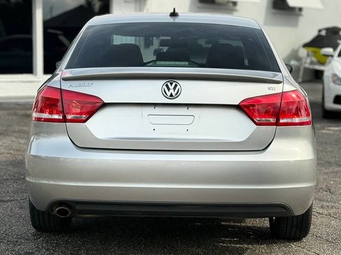 Used 2012 Volkswagen Passat 2.5 SE image 7