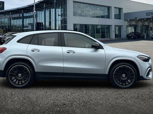Certified 2025 Mercedes-Benz GLA 250 4MATIC image 3