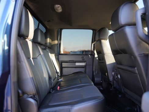 Used 2015 Ford F350 Lariat image 41