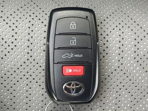 Used 2025 Toyota Tundra SR5 w/ SR5 Premium Package RWD image 34