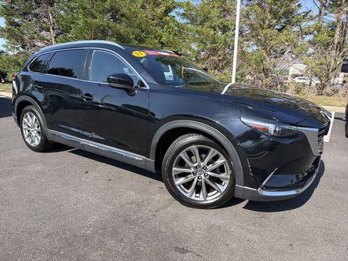 Used 2017 MAZDA CX-9 Signature AWD/4WD image 2