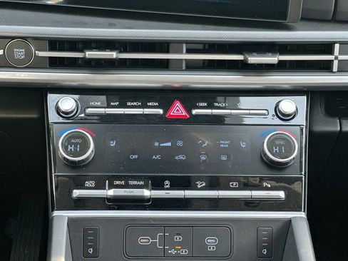 New 2026 Hyundai Santa Fe XRT AWD/4WD image 19