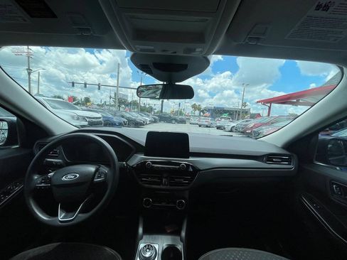 Used 2025 Ford Escape Active FWD image 15