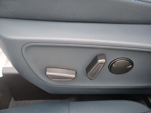 New 2026 Ford Maverick XLT FWD image 15