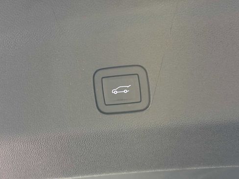 New 2026 GMC Yukon XL Denali w/ Denali Reserve Package AWD/4WD image 20