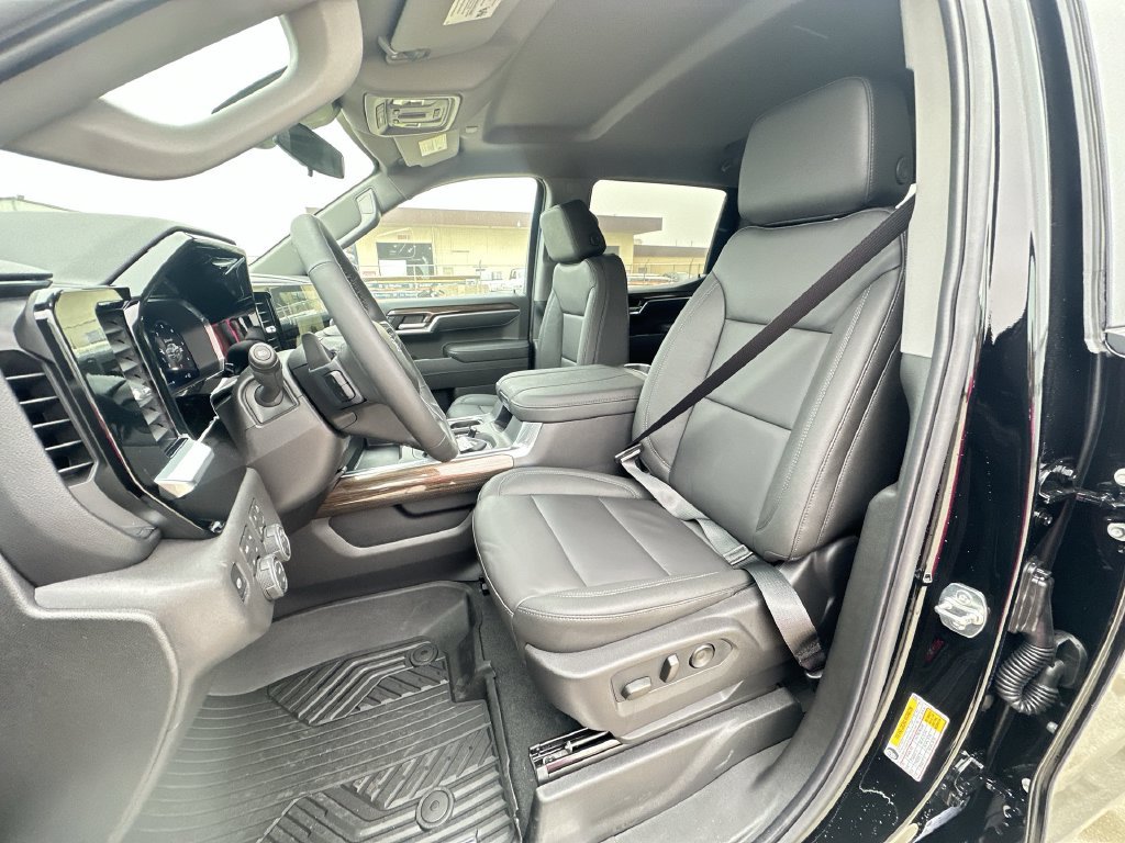 New 2026 Chevrolet Silverado 1500 RST w/ All Star Edition Plus AWD/4WD image 19