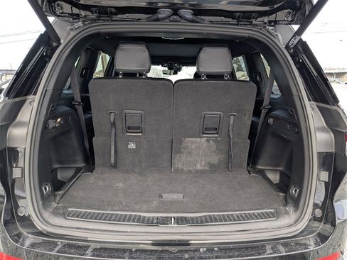 Used 2024 Jeep Grand Cherokee L Limited w/ Luxury Tech Group II image 36