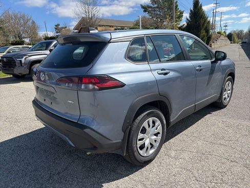 Used 2026 Toyota Corolla Cross L image 2