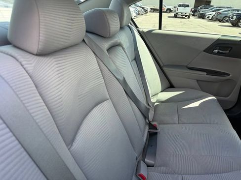 Used 2014 Honda Accord LX image 21