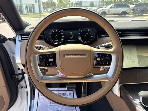 New 2025 Land Rover Range Rover SE AWD/4WD image 22