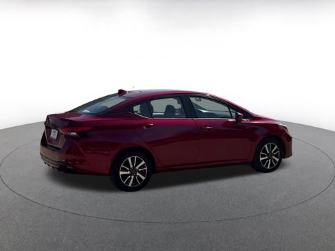 Used 2025 Nissan Versa SV image 14