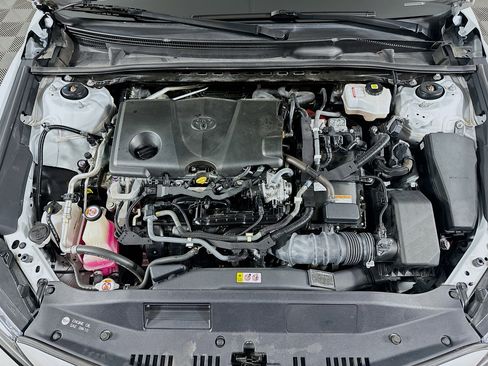 Used 2021 Toyota Camry XSE image 31