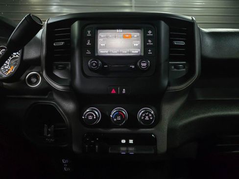 Used 2020 RAM 2500 Tradesman w/ Chrome Appearance Group image 26