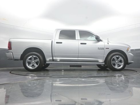 Used 2018 RAM 1500 Express w/ Express Value Package AWD/4WD image 50