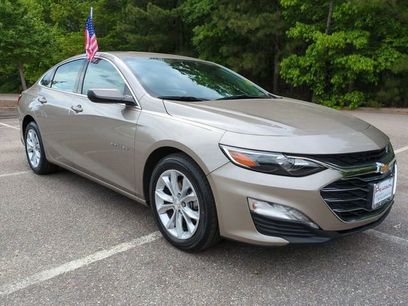 Used 2025 Chevrolet Malibu LT